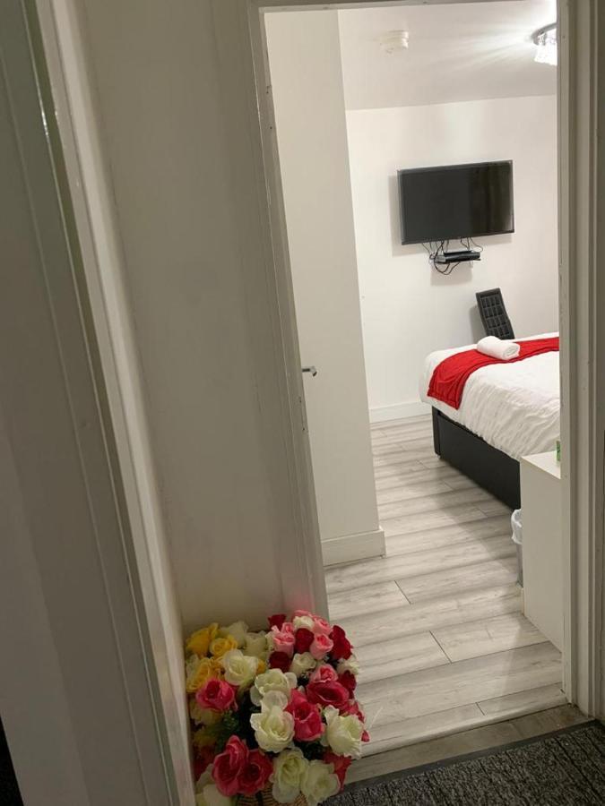Uk Holiday Apartments 6 เบอร์มิงแฮม ภายนอก รูปภาพ
