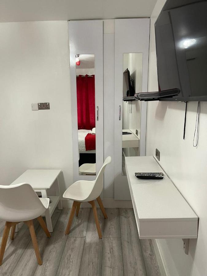 Uk Holiday Apartments 6 เบอร์มิงแฮม ภายนอก รูปภาพ