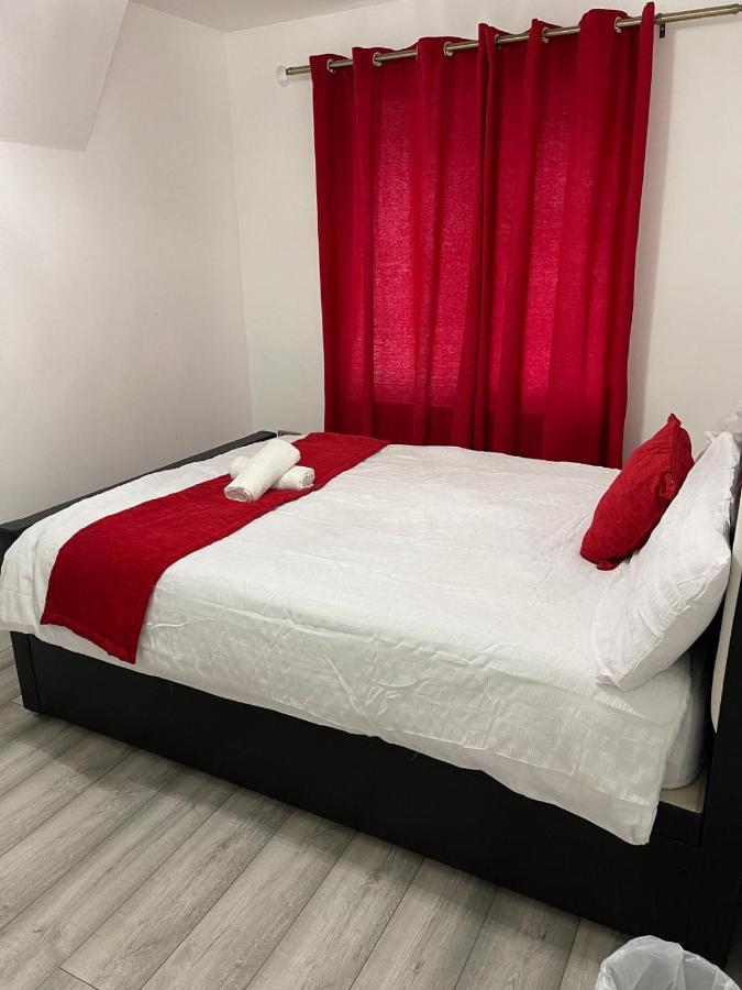 Uk Holiday Apartments 6 เบอร์มิงแฮม ภายนอก รูปภาพ