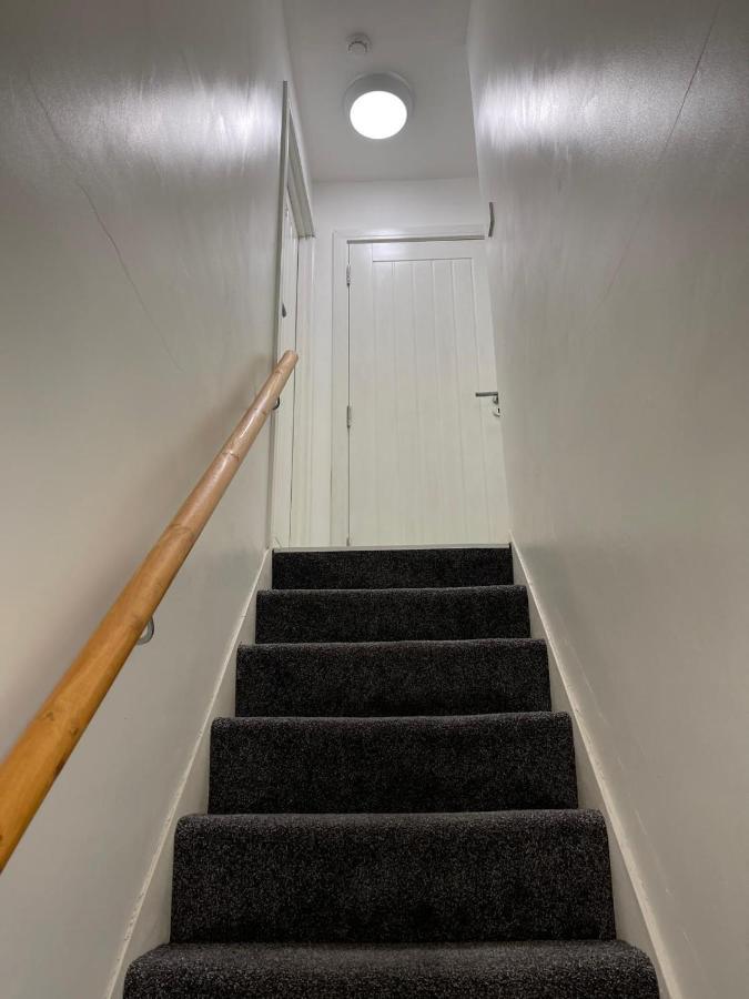 Uk Holiday Apartments 6 เบอร์มิงแฮม ภายนอก รูปภาพ